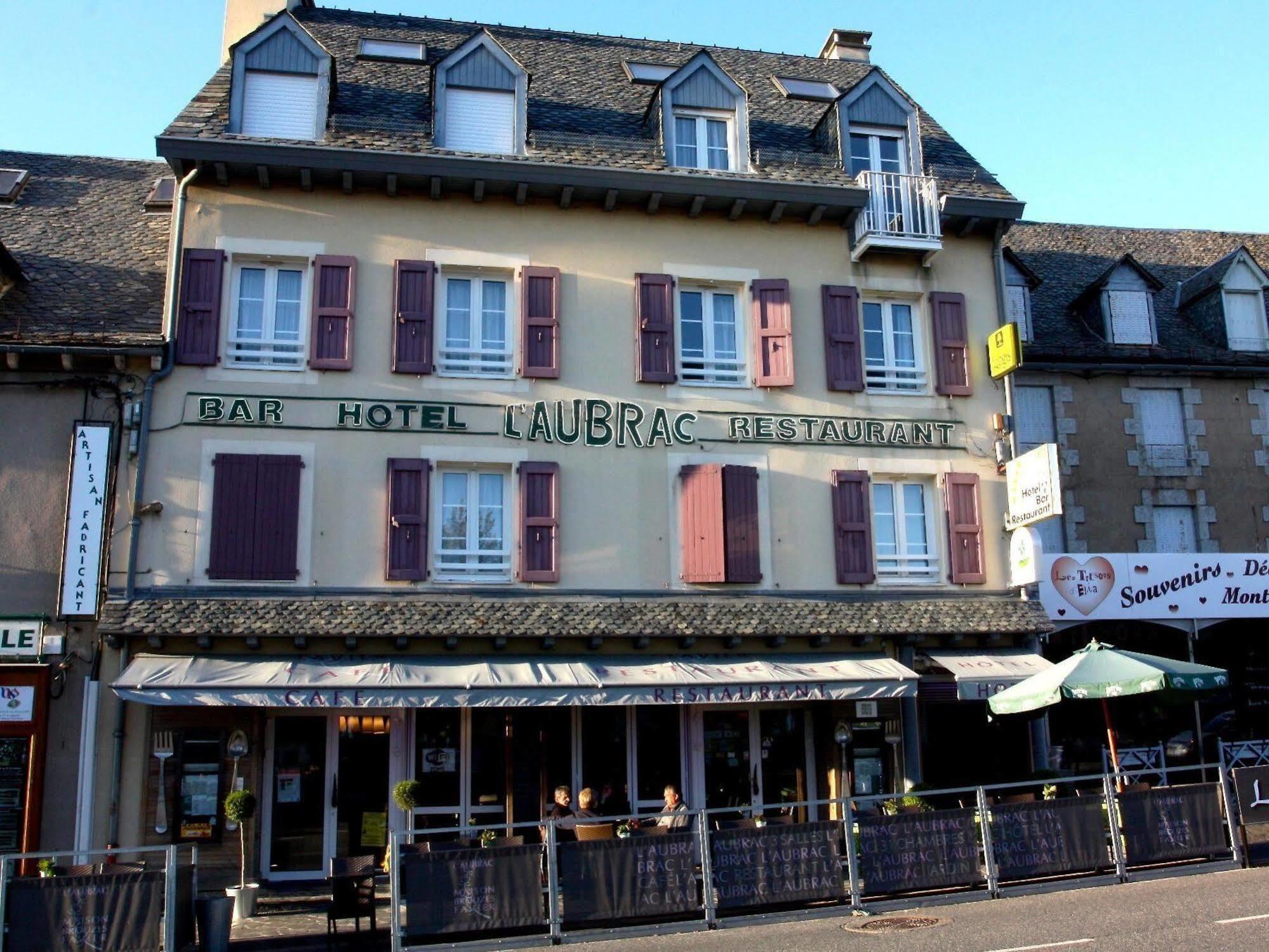 Hotel-Restaurant Logis L'Aubrac Laguiole Buitenkant foto